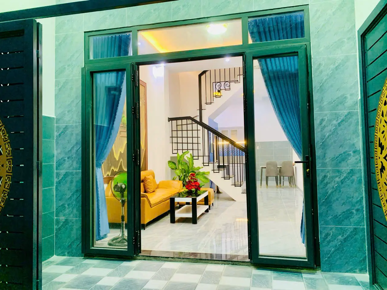 Bán nhà mới đẹp hẻm đa su đường Nguyễn An Ninh, ( Phường 7 củ ) Trung Tâm Vũng Tàu