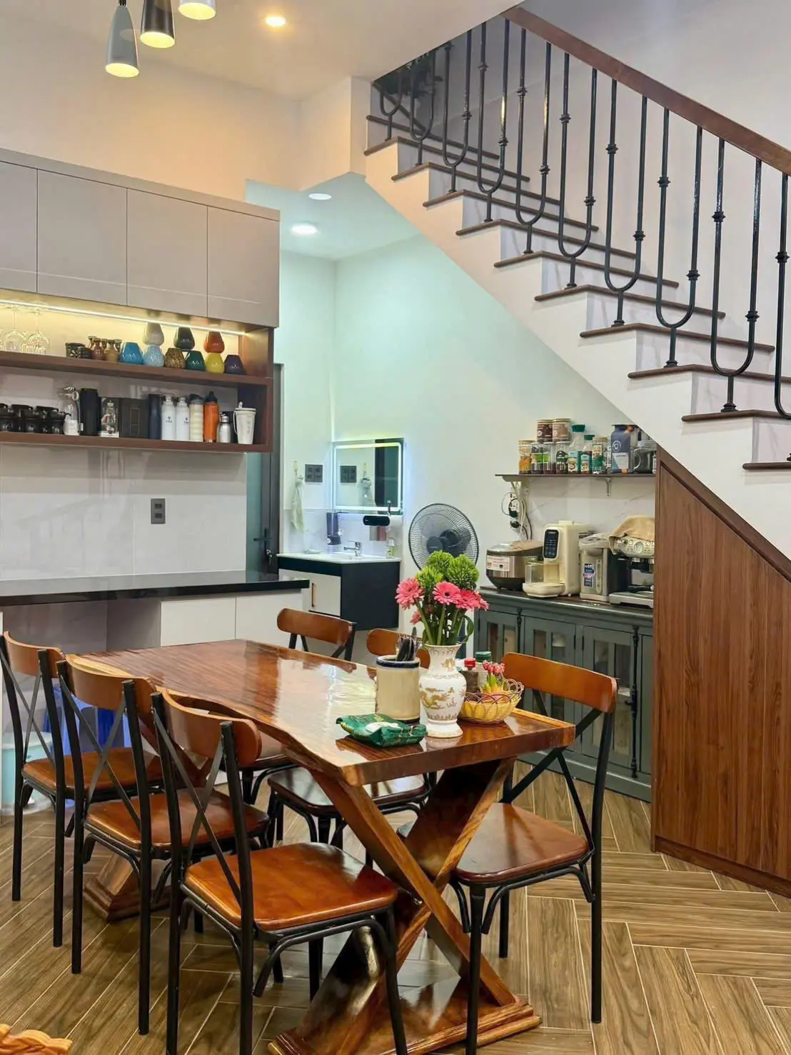 BÁN NHÀ C4 HẺM PHẠM THẾ HIỂN - P.VŨNG TÀU -