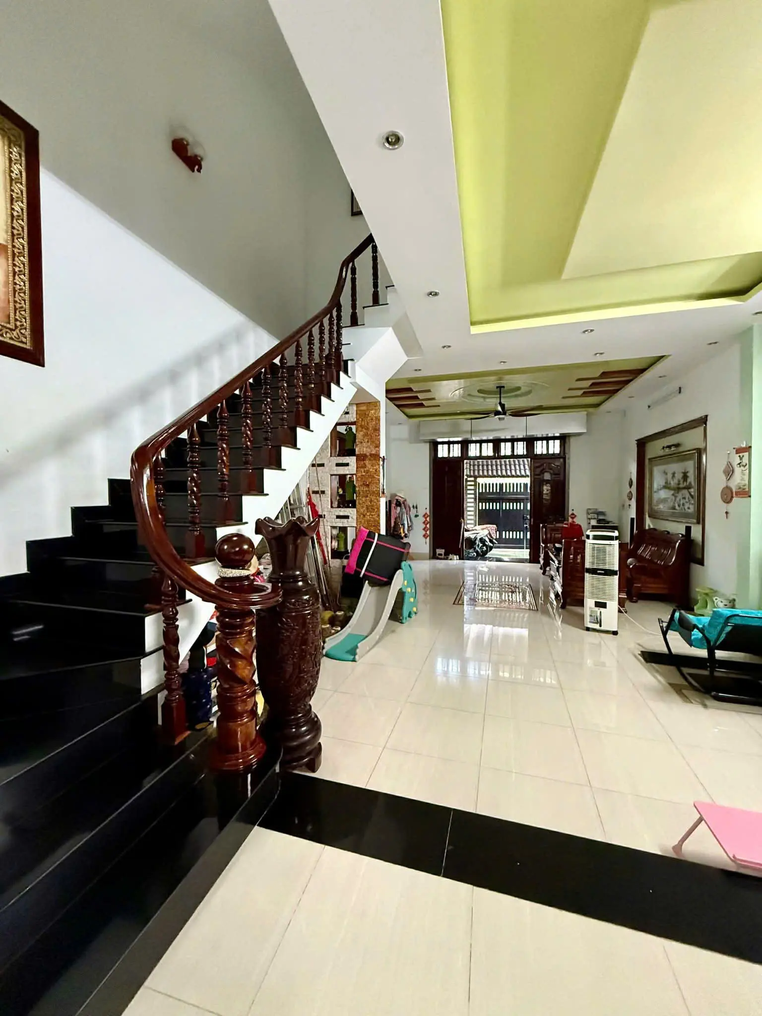 Cần bán 2 căn nhà hẻm oto Nguyễn An Ninh
