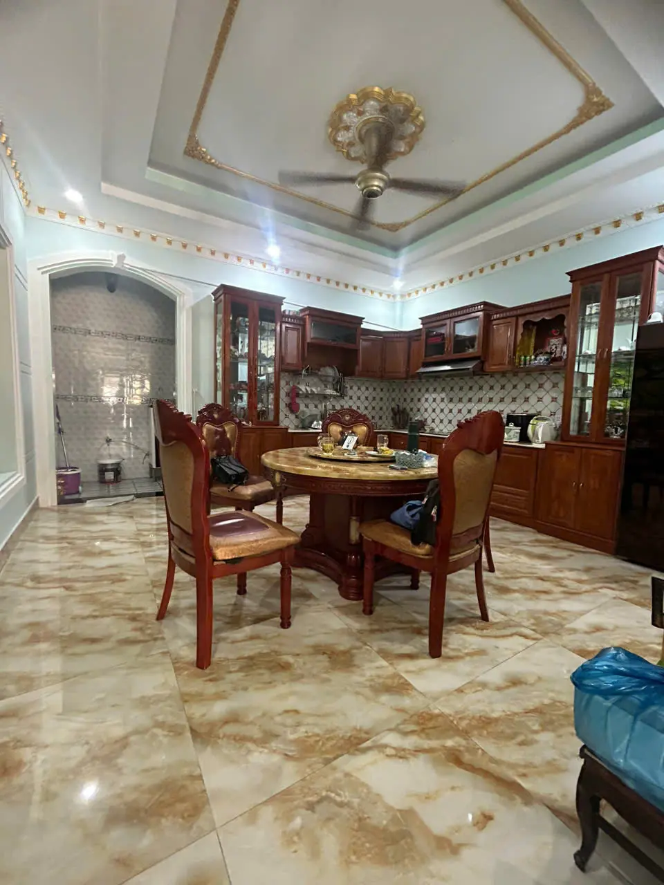 Bán nhà 1 trệt 3 lầu hẻm oto Phan Huy Ich phường 2 TPVT