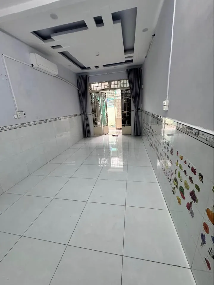 Bán nhà có gác hẻm xe máy đường Nguyễn An Ninh